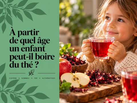 Tasse de thé légère destinée à illustrer les recommandations sur l’âge, la caféine et la consommation de thé chez les enfants.